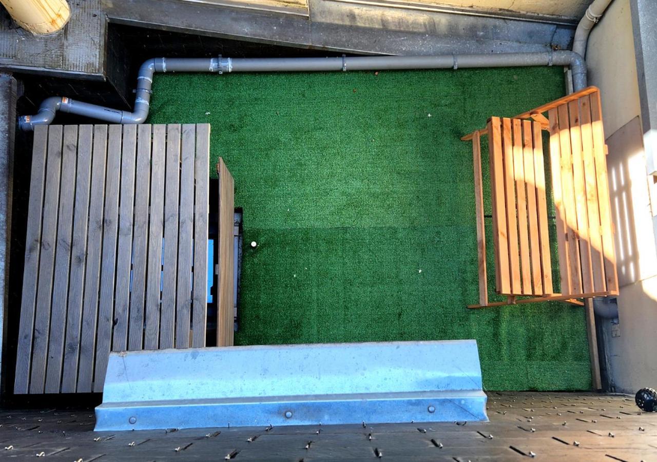 "Colbert Triplex" 3 Chambres - Balcon - Patio - Cathedrale Tours Exterior foto